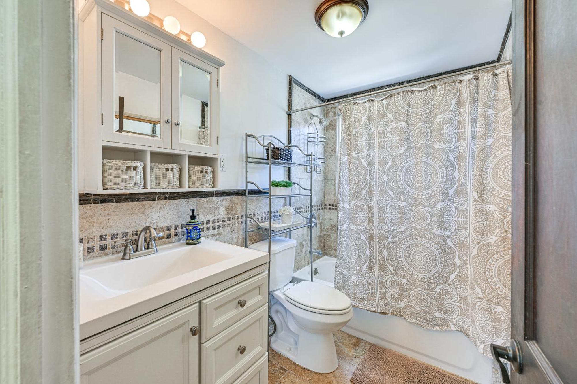 Charming Valley Stream Home 24 Mi To Central Park 外观 照片